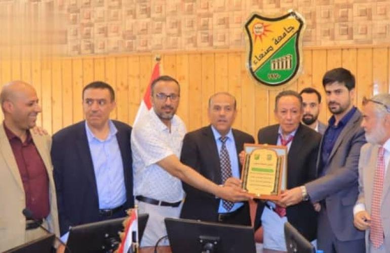 شركة سبأ فارما تواصل مسيرة التميز والعطاء وتخصص 100 ألف دولار لتطوير كلية الصيدلة بجامعة صنعاء